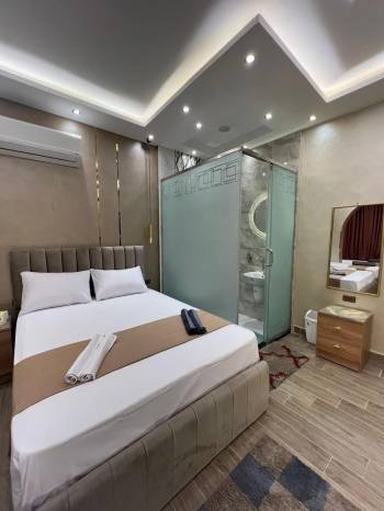 Comfort Quadruple Room1